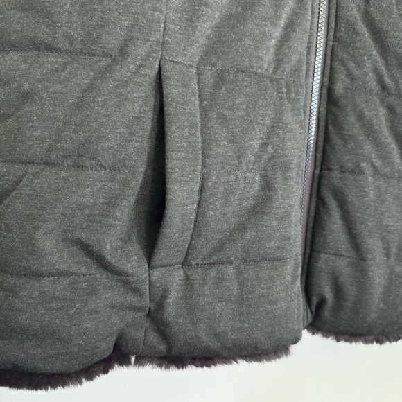 Be Boundless Reversible‎ Thermo Lock Quilted  Nylon Rain/Wind Proof Vest Size L - Picture 12 of 13